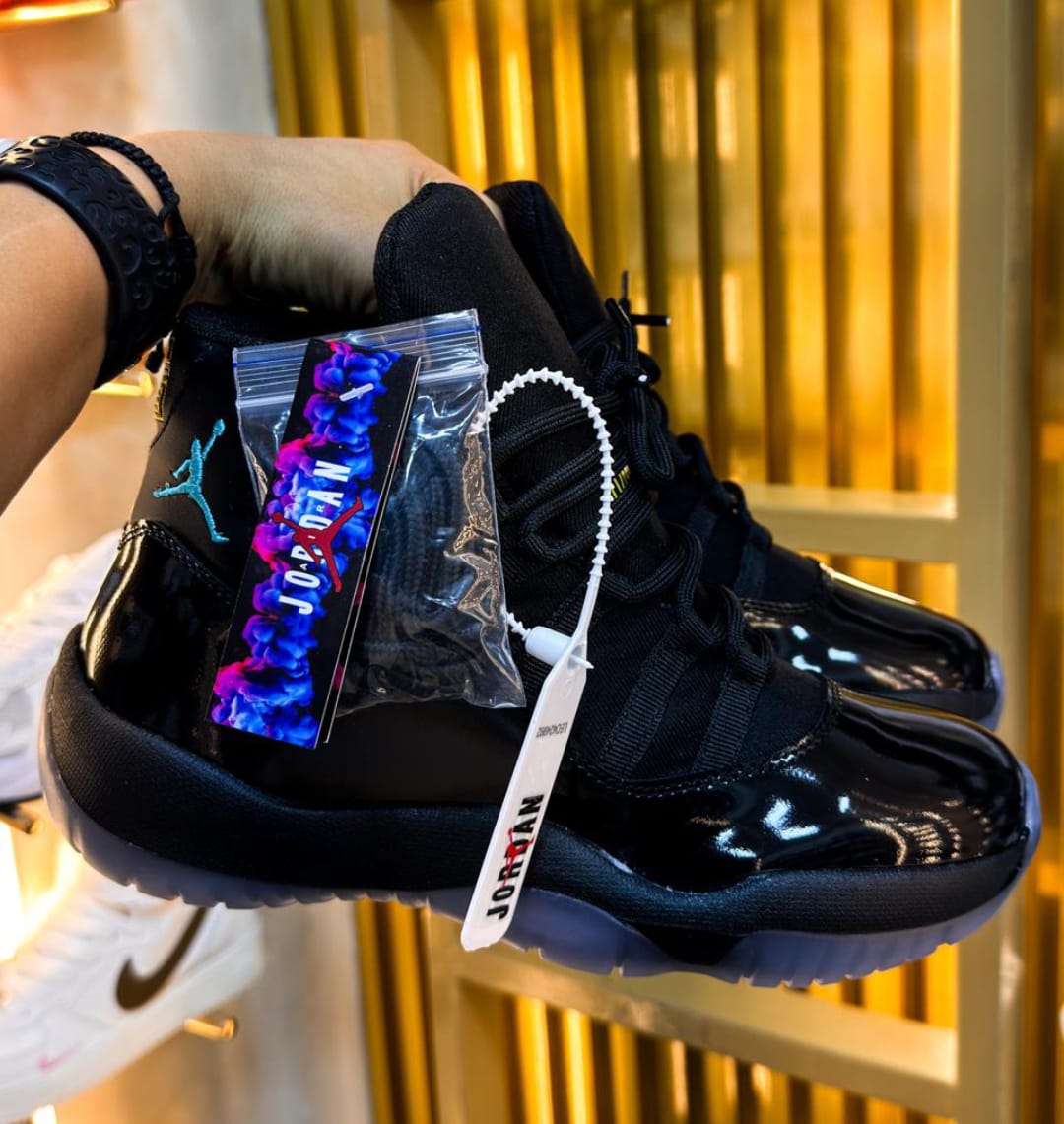 Jordan Retro 11 Space Jam Unisex Sneakers Black White Red