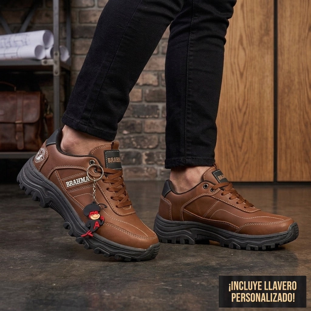 Brahma4 Botas de Montaña con Llavero Incluido