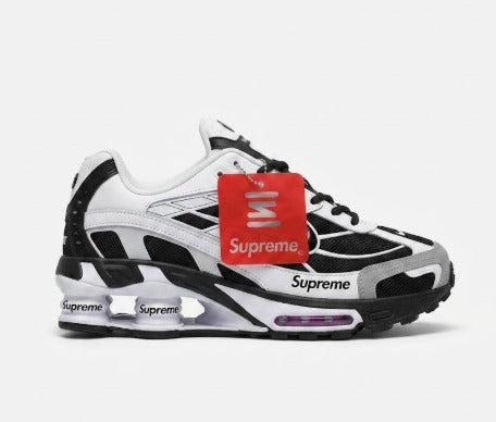Zapatillas Nike Shox R4 x Supreme Deportivas
