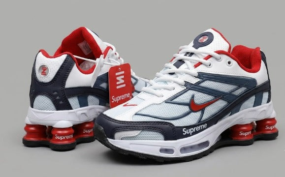 Zapatillas Nike Shox R4 x Supreme Deportivas