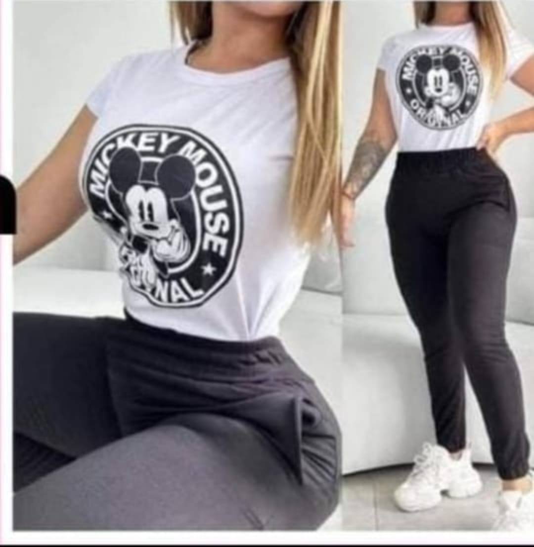 Conjunto Sudadera y camisa  TALLA UNICA