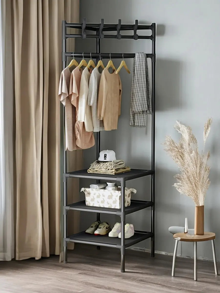 Basik Estante Perchero Triangular Esquinero Organizador Ropa Negro 4 Ganchos