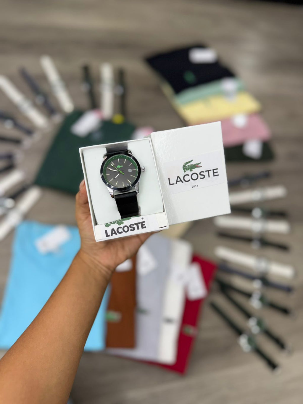 Lacoste Kit de 5 Camisetas Algodón Licrado y Reloj
