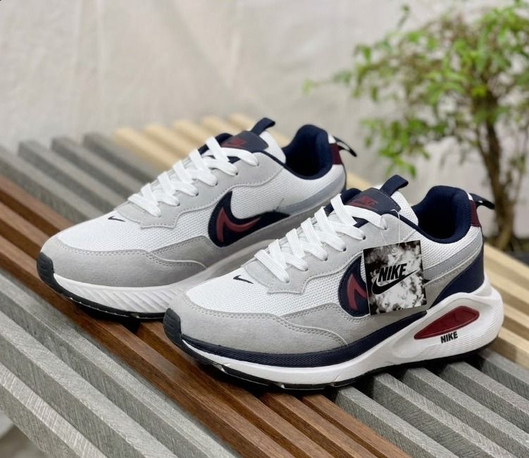 Nike Air Max Guile Sneakers Performance Lifestyle Black