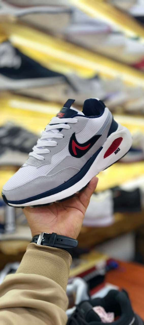 Nike Air Max Guile Sneakers Performance Lifestyle Black