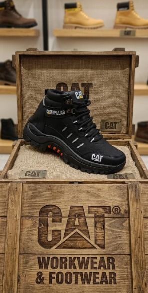 Bota Caterpillar Work de Cuero Sintético para Hombre