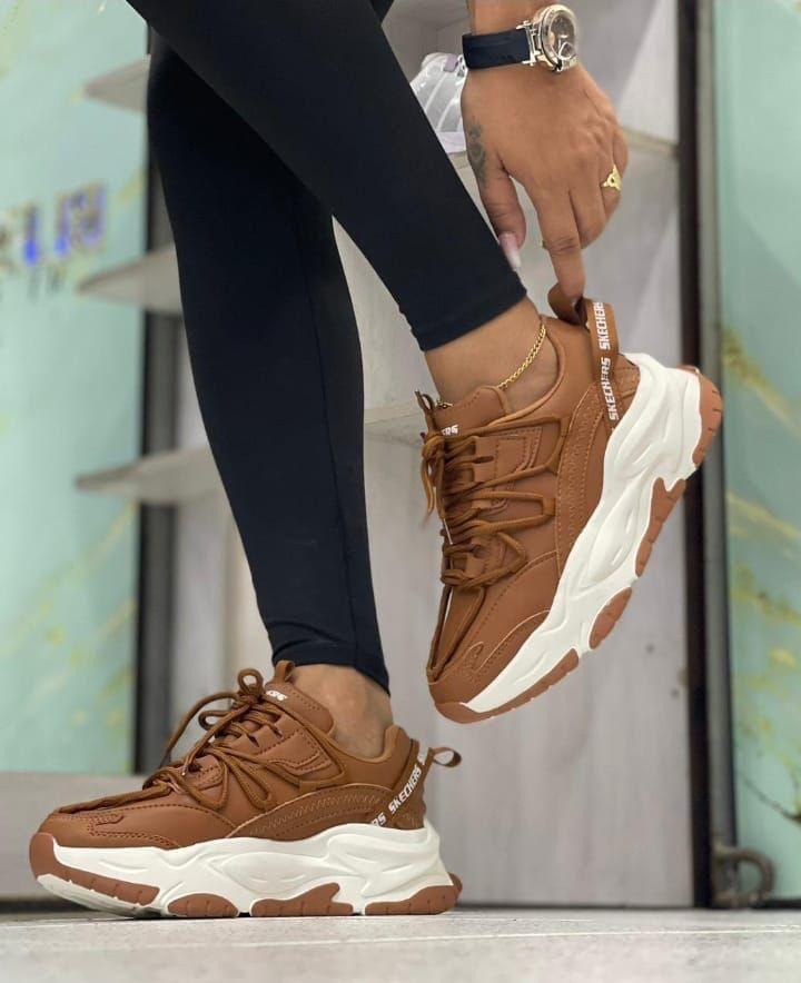 Tenis Skech Cordón Liso Dama Comodidad Estilo Urbano Versátil