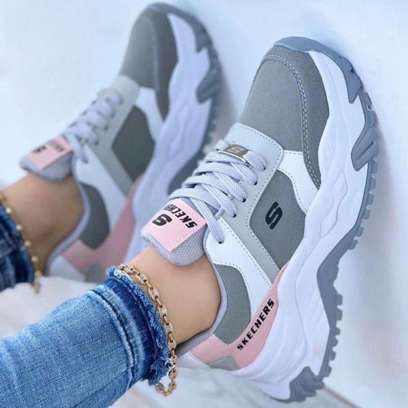 Zapatillas Skechers Multicolor para Mujer Estilo Deportivo y Confort